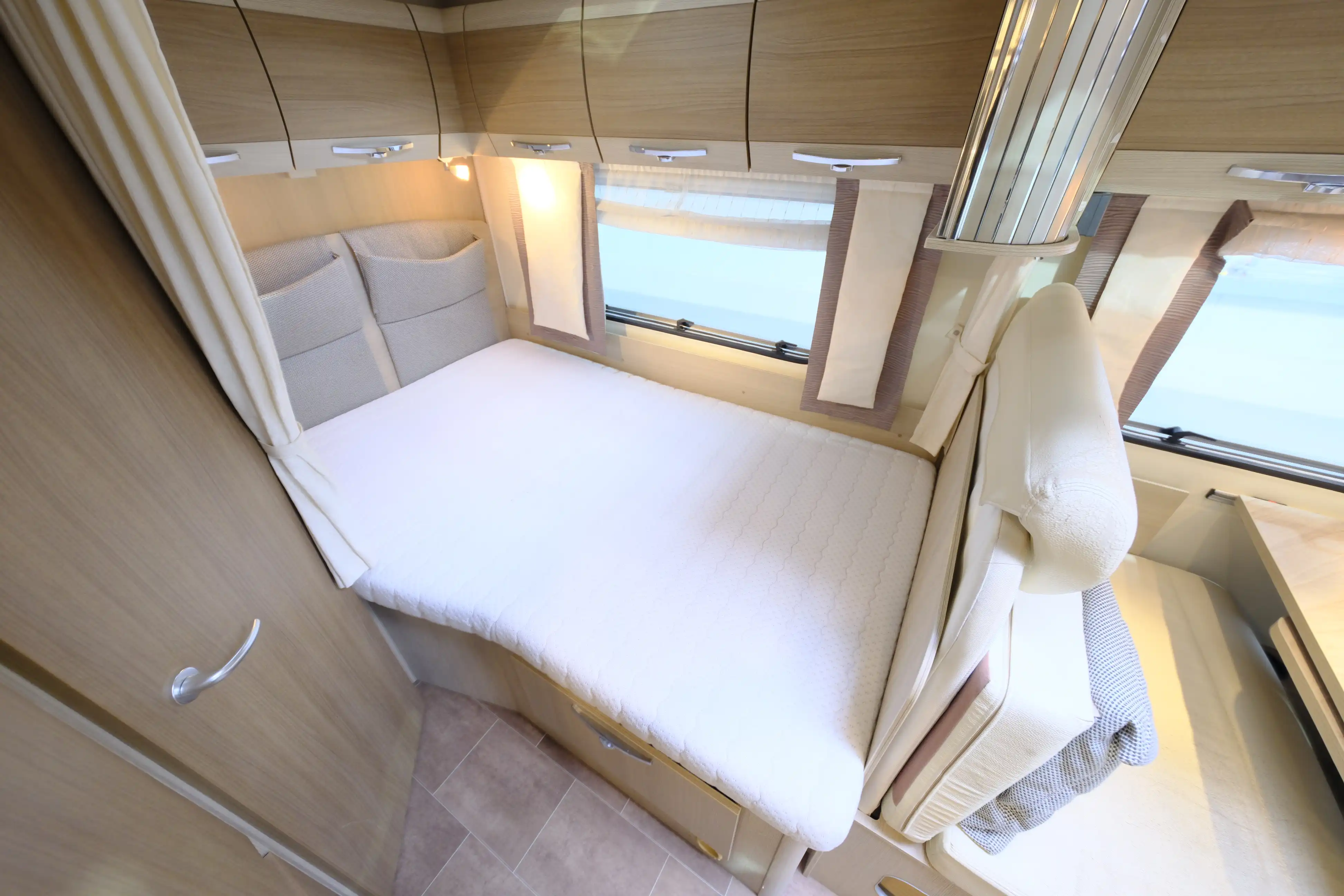 BUERSTNER Nexxo T 569 IC-Line - Ansicht 9